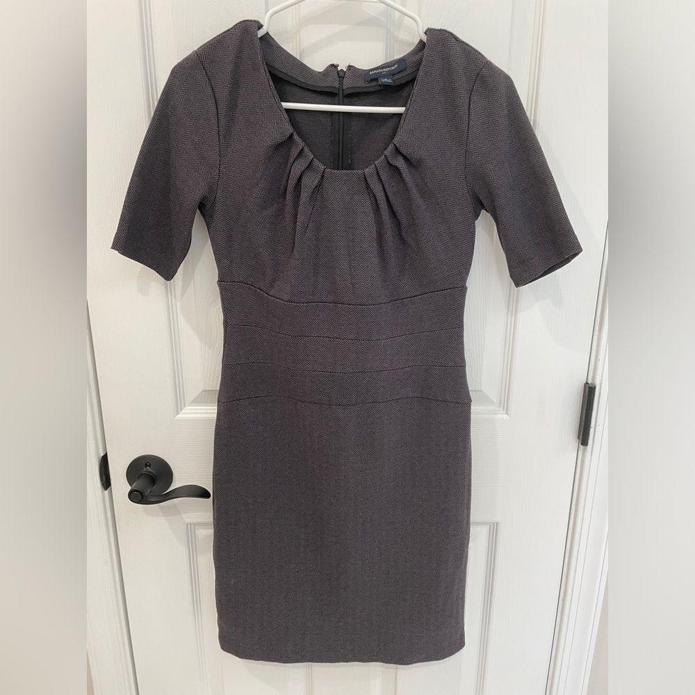 Banana Republic Gray Chevron Herringbone Short Sleeve Dress Women’s Size 4